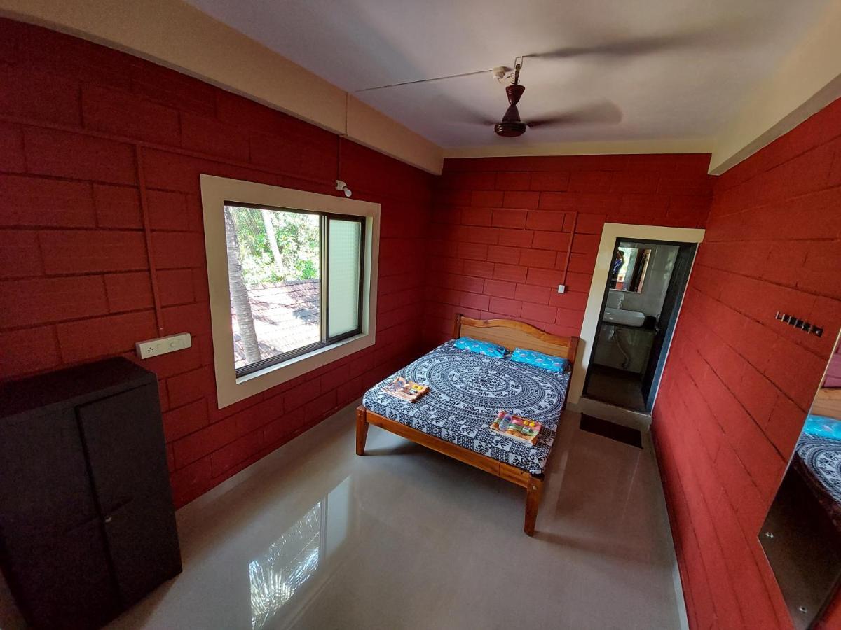 Cocopelli Guest House Gokarna  Exteriör bild