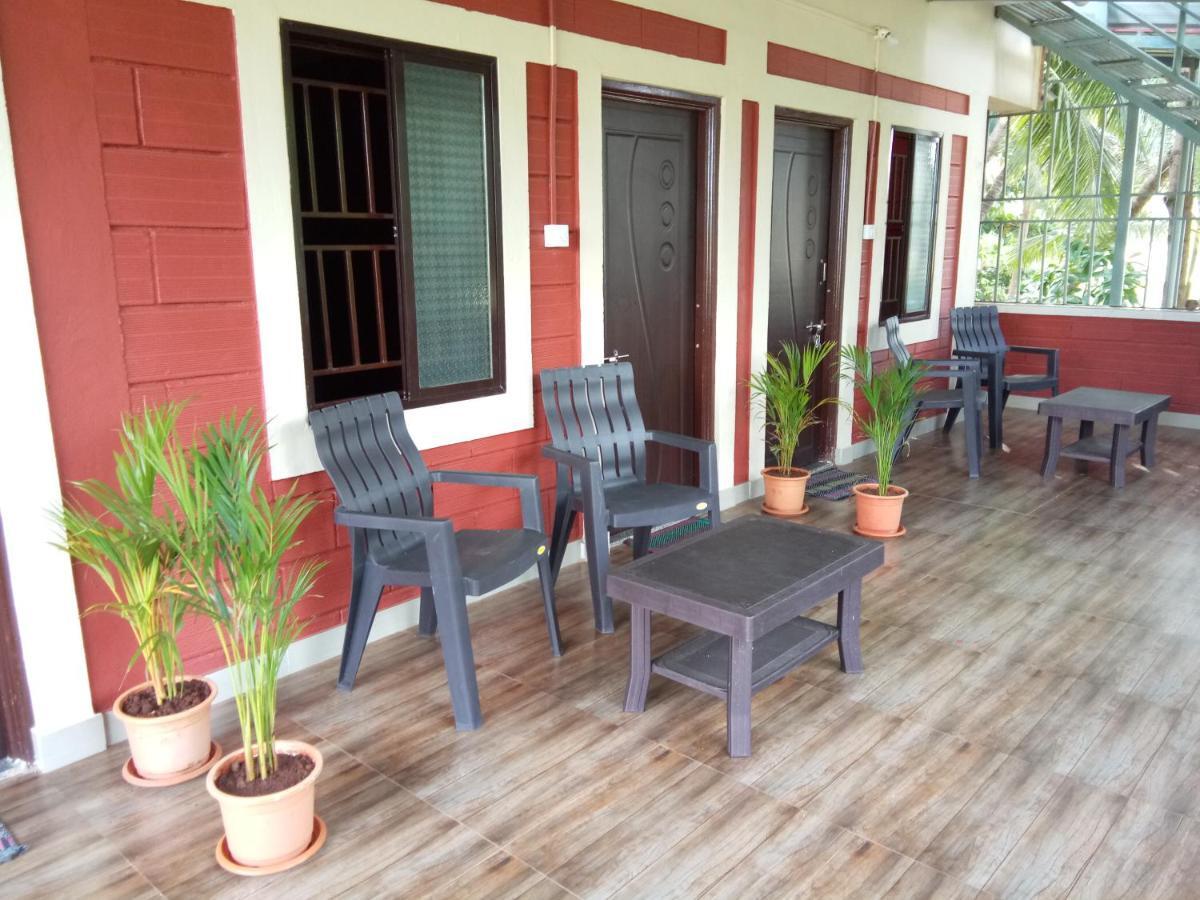 Cocopelli Guest House Gokarna  Exteriör bild